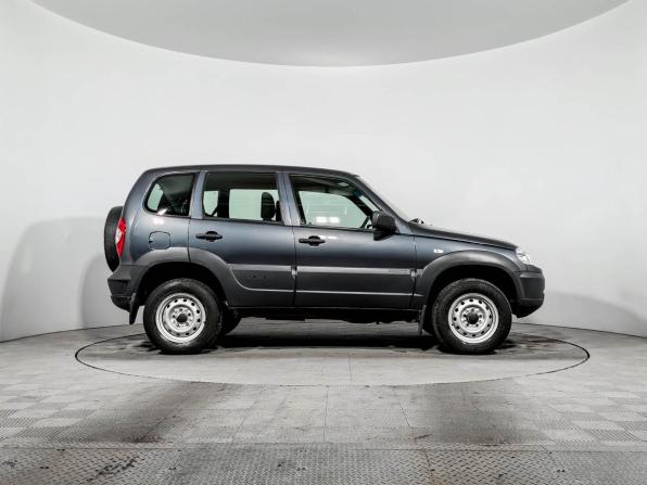 Chevrolet Niva I Рестайлинг с пробегом 2020 года, цена 615 000 рублей, 73063 км, внедорожник, Автокод Объявления