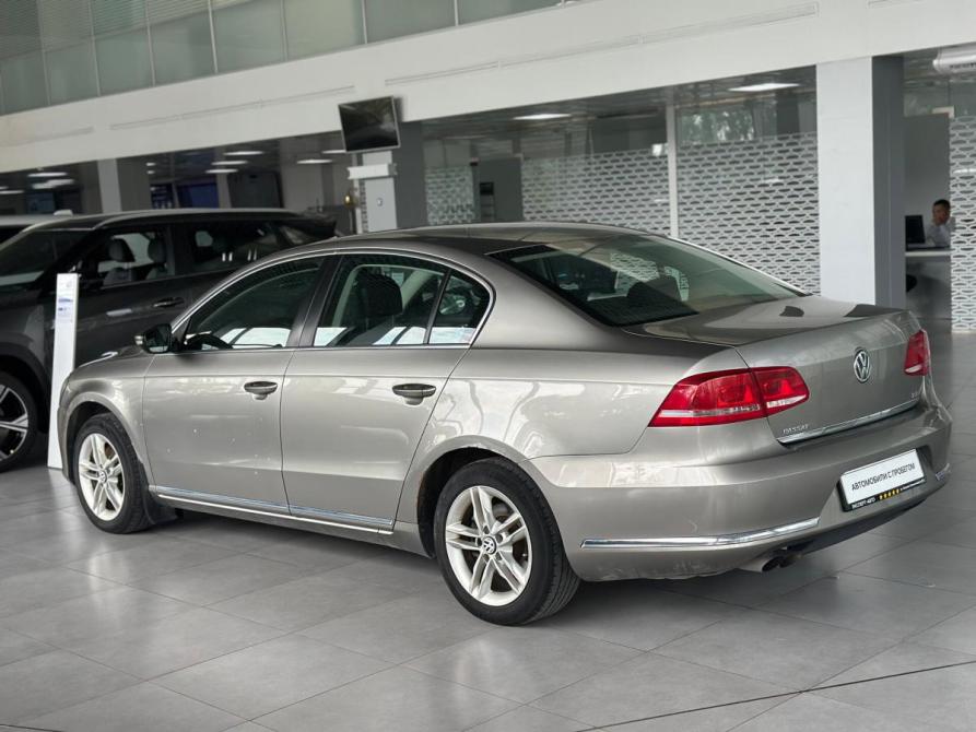Volkswagen Passat B7 Новосибирск  - изображение 11