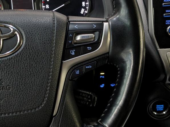 Toyota Land Cruiser Prado 150 Series Рестайлинг 2 с пробегом 2022 года, цена 7 300 000 рублей, 68165 км, внедорожник, Автокод Объявления
