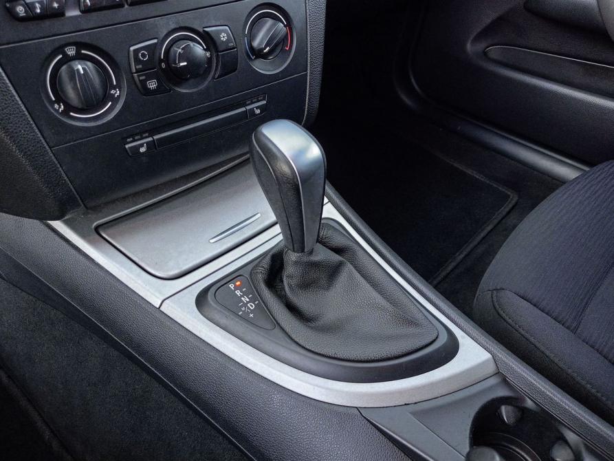 BMW 1 серии I (E81/E82/E87/E88) Рестайлинг Казань  - изображение 12