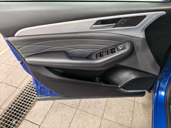 Haval F7x I Рестайлинг с пробегом 2023 года, цена 2 050 000 рублей, 60000 км, внедорожник, Автокод Объявления