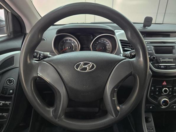 Hyundai Elantra V (MD) Рестайлинг с пробегом 2015 года, цена 1 299 000 рублей, 176000 км, седан, Автокод Объявления