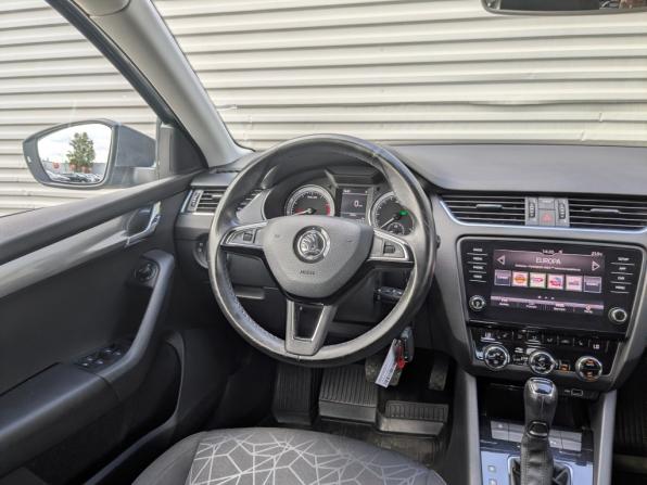 Skoda Octavia III (A7) Рестайлинг с пробегом 2020 года, цена 1 690 000 рублей, 126026 км, лифтбек, Автокод Объявления