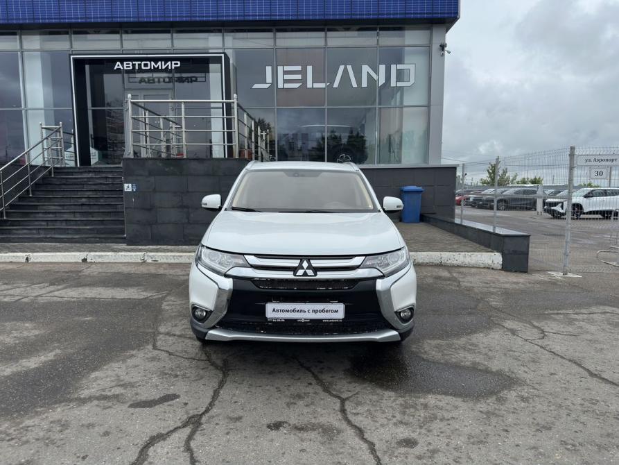 Mitsubishi Outlander III Рестайлинг 2 Саратов  - изображение 2