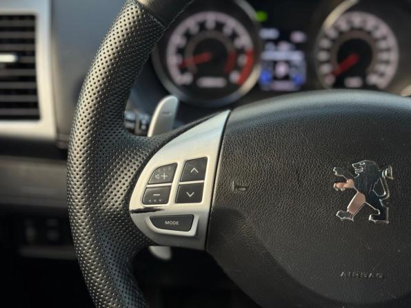 Peugeot 4007 с пробегом 2010 года, цена 870 000 рублей, 250657 км, внедорожник, Автокод Объявления