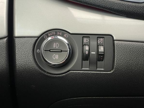 Opel Mokka I с пробегом 2013 года, цена 967 000 рублей, 115927 км, внедорожник, Автокод Объявления