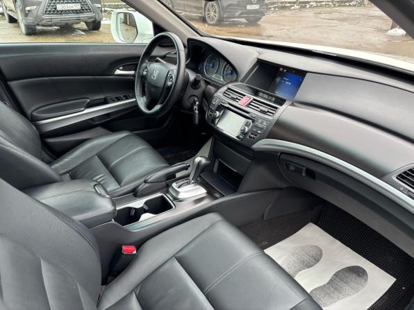 Honda Crosstour I Рестайлинг с пробегом 2014 года, цена 1 730 000 рублей, 204548 км, внедорожник, Автокод Объявления