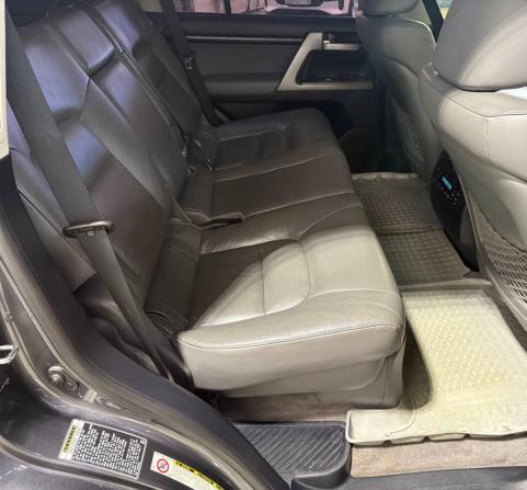 Toyota Land Cruiser 200 Series с пробегом 2010 года, цена 2 850 000 рублей, 288000 км, внедорожник, Автокод Объявления