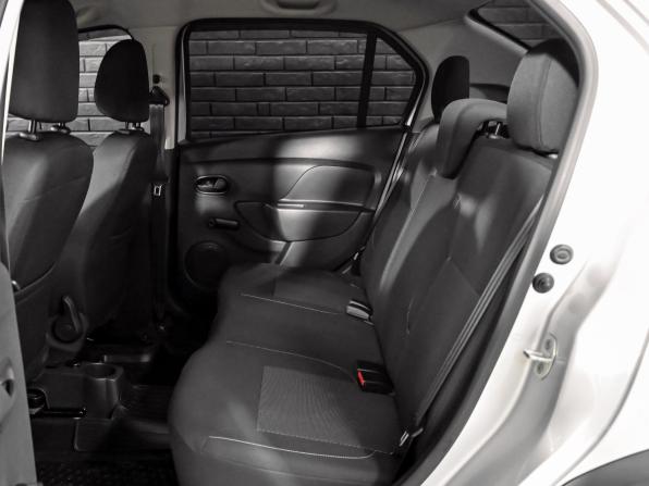 Renault Logan II Рестайлинг с пробегом 2019 года, цена 1 350 000 рублей, 29620 км, седан, Автокод Объявления