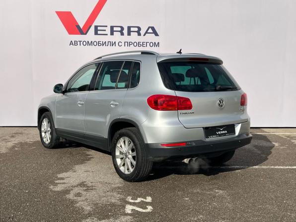 Volkswagen Tiguan I Рестайлинг с пробегом 2012 года, цена 1 090 000 рублей, 254225 км, внедорожник, Автокод Объявления