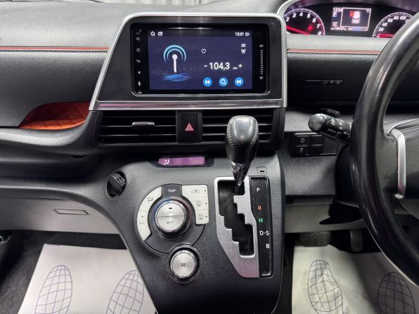 Toyota Sienta II Рестайлинг с пробегом 2020 года, цена 1 450 000 рублей, 148197 км, компактвэн, Автокод Объявления