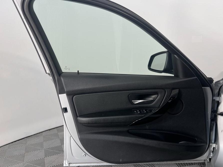 BMW 3 серии VI (F3x) Архангельск  - изображение 11