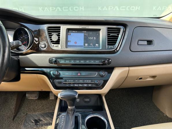 Kia Carnival III с пробегом 2019 года, цена 2 830 000 рублей, 100518 км, минивэн, Автокод Объявления