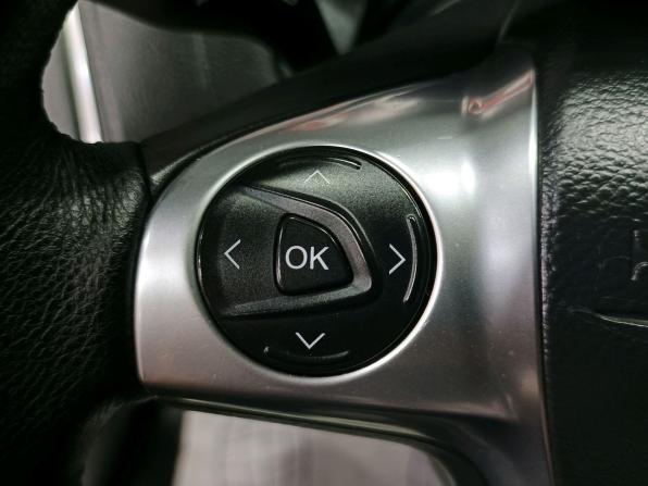Ford Focus III с пробегом 2013 года, цена 696 000 рублей, 170000 км, седан, Автокод Объявления