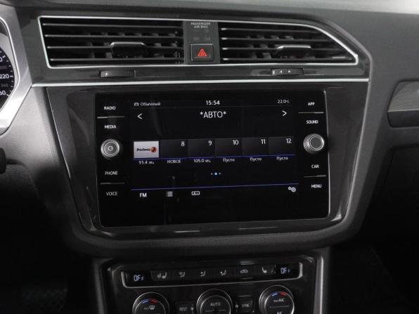 Volkswagen Tiguan II с пробегом 2018 года, цена 2 849 000 рублей, 125359 км, внедорожник, Автокод Объявления