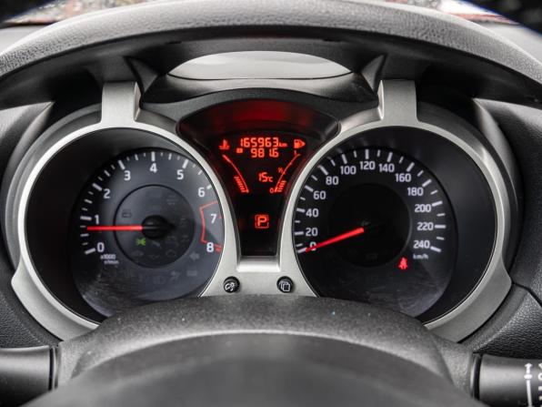 Nissan Juke I с пробегом 2014 года, цена 1 219 000 рублей, 165963 км, внедорожник, Автокод Объявления