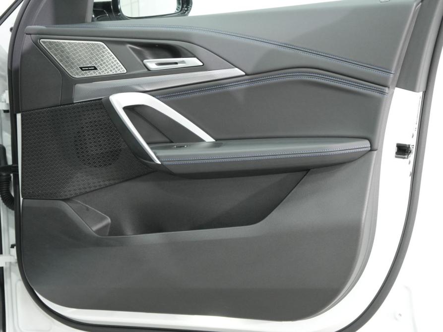 BMW X1 III (U11/U12) Новосибирск  - изображение 32