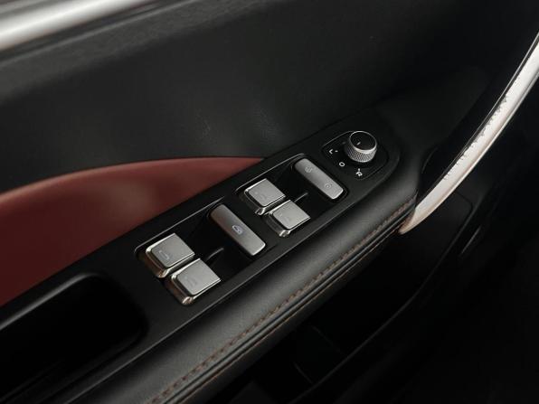 Geely Coolray I с пробегом 2022 года, цена 1 574 900 рублей, 131211 км, внедорожник, Автокод Объявления
