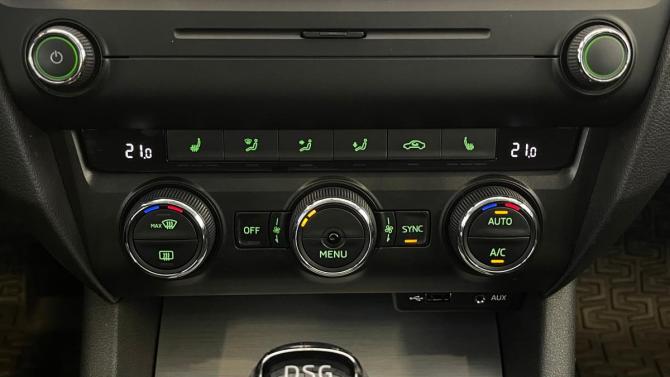 Skoda Octavia III (A7) с пробегом 2016 года, цена 1 250 000 рублей, 169262 км, лифтбек, Автокод Объявления
