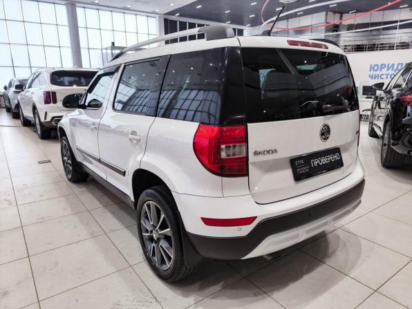 Skoda Yeti I Рестайлинг с пробегом 2016 года, цена 1 299 000 рублей, 157371 км, внедорожник, Автокод Объявления