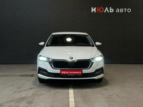 Skoda Octavia IV (A8) с пробегом 2021 года, цена 2 250 000 рублей, 126990 км, лифтбек, Автокод Объявления