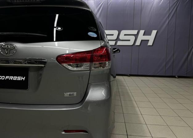 Toyota Wish II с пробегом 2010 года, цена 999 000 рублей, 200000 км, минивэн, Автокод Объявления