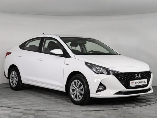 Hyundai Solaris II Рестайлинг с пробегом 2021 года, цена 2 147 000 рублей, 14765 км, седан, Автокод Объявления