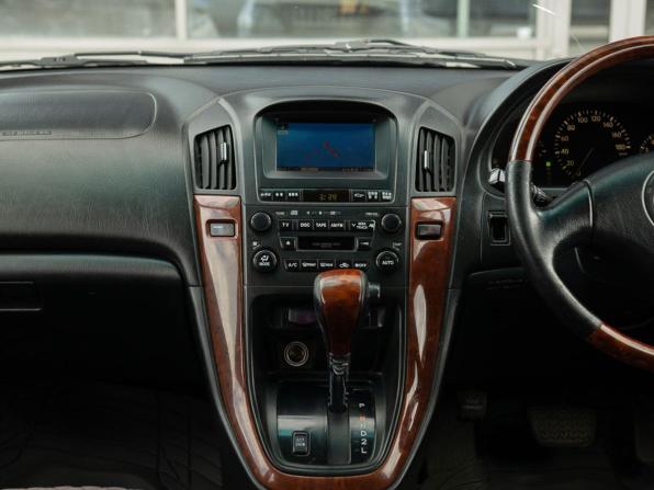 Toyota Harrier I (XU10) Рестайлинг с пробегом 2001 года, цена 1 000 000 рублей, 289986 км, внедорожник, Автокод Объявления