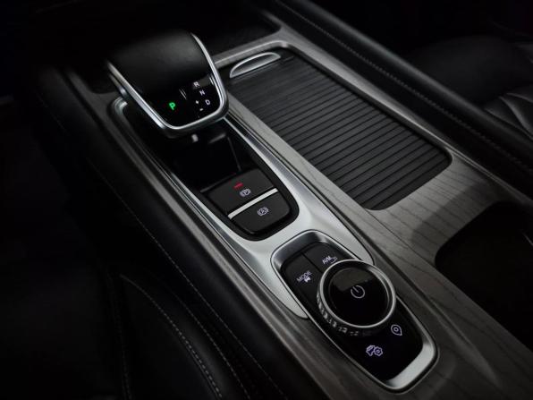 Chery Arrizo 8 с пробегом 2023 года, цена 1 995 000 рублей, 21357 км, седан, Автокод Объявления