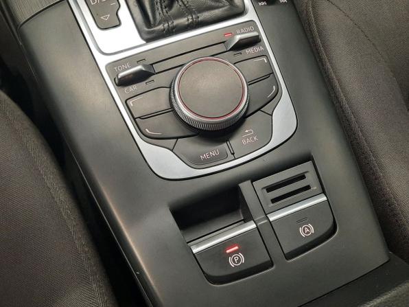 Audi A3 III (8V) с пробегом 2013 года, цена 888 000 рублей, 317000 км, седан, Автокод Объявления