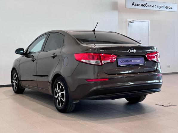 Kia Rio III Рестайлинг с пробегом 2015 года, цена 850 000 рублей, 178679 км, седан, Автокод Объявления