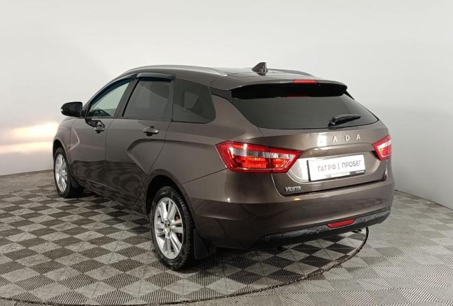 Lada (ВАЗ) Vesta I с пробегом 2017 года, цена 990 000 рублей, 102000 км, универсал, Автокод Объявления