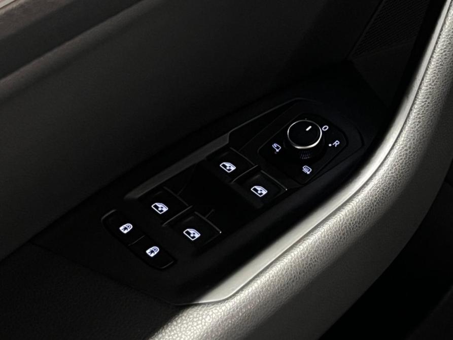 Volkswagen Touareg III Санкт-Петербург  - изображение 16