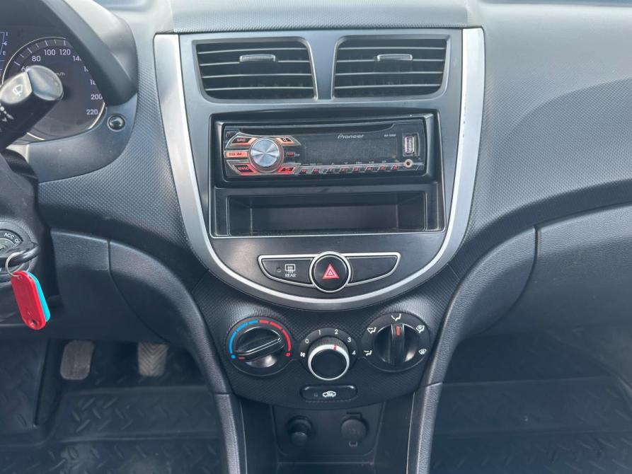Hyundai Solaris I Тамбов  - изображение 17