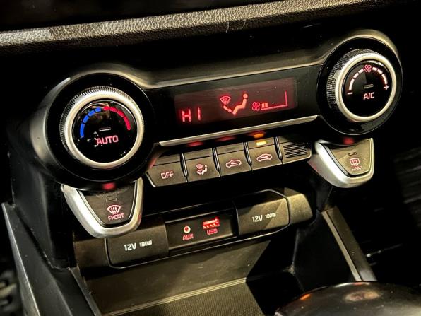 Kia Rio IV с пробегом 2018 года, цена 1 325 000 рублей, 173000 км, седан, Автокод Объявления