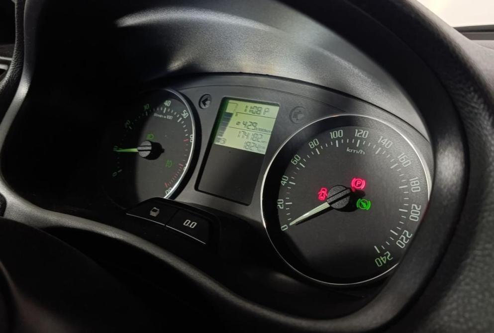 Skoda Fabia II Рестайлинг Волгоград  - изображение 12