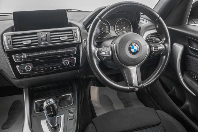 BMW 1 серии II (F20/F21) Рестайлинг с пробегом 2015 года, цена 1 499 000 рублей, 94000 км, хэтчбек, Автокод Объявления