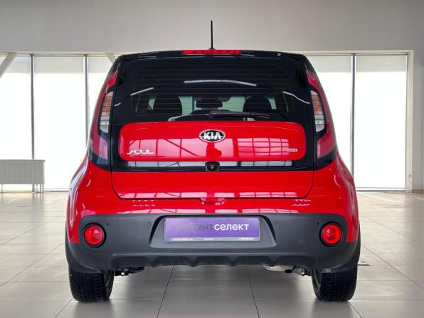 Kia Soul II Рестайлинг с пробегом 2018 года, цена 1 700 000 рублей, 78329 км, хэтчбек, Автокод Объявления