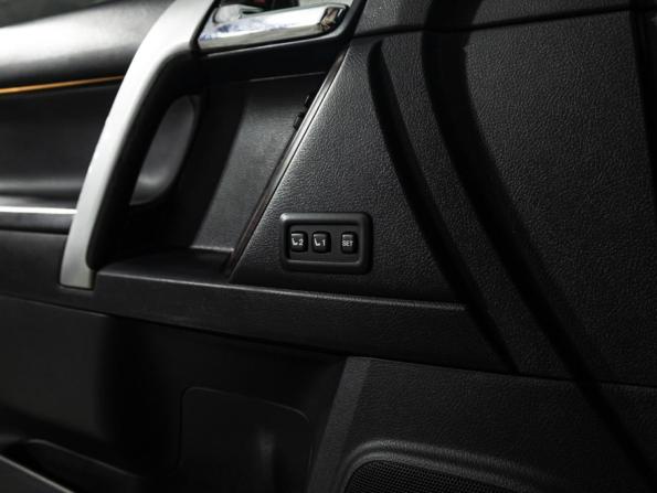 Toyota Land Cruiser Prado 150 Series Рестайлинг 1 с пробегом 2014 года, цена 2 499 777 рублей, 340401 км, внедорожник, Автокод Объявления