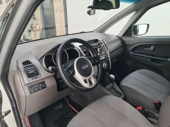Kia Venga I с пробегом 2011 года, цена 895 000 рублей, 158270 км, минивэн, Автокод Объявления