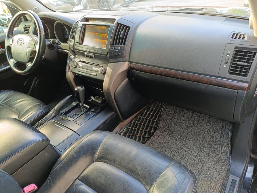 Toyota Land Cruiser 200 Series Санкт-Петербург  - изображение 11