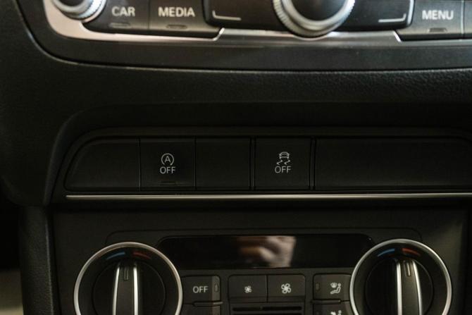 Audi Q3 I (8U) Рестайлинг с пробегом 2018 года, цена 1 799 000 рублей, 168666 км, внедорожник, Автокод Объявления