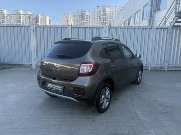 Renault Sandero II Рестайлинг с пробегом 2020 года, цена 1 145 000 рублей, 106000 км, хэтчбек, Автокод Объявления