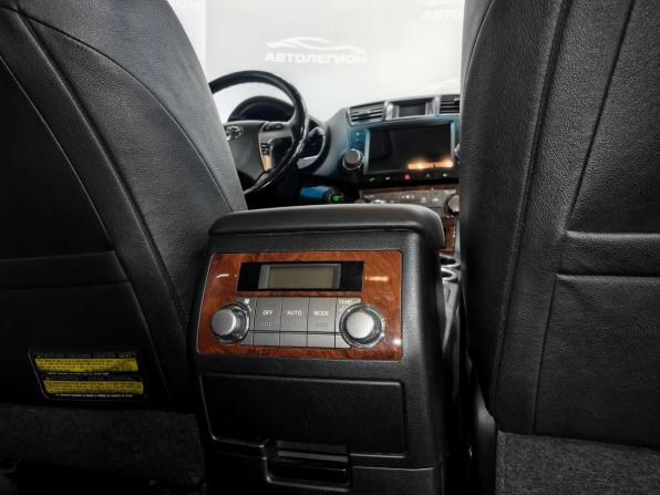 Toyota Highlander II (XU40) Рестайлинг с пробегом 2011 года, цена 1 860 000 рублей, 244080 км, внедорожник, Автокод Объявления