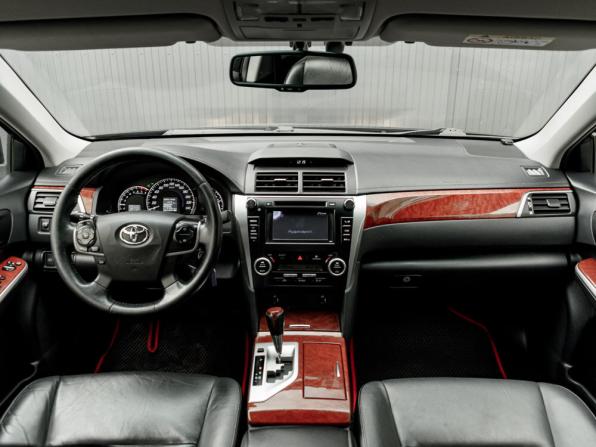 Toyota Camry VII (XV50) с пробегом 2014 года, цена 1 990 000 рублей, 169565 км, седан, Автокод Объявления