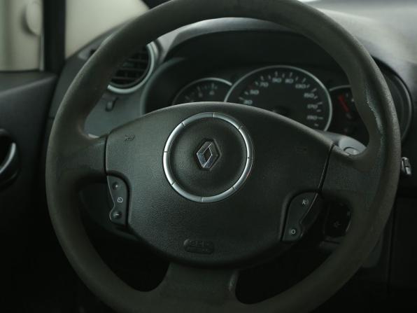 Renault Kangoo II с пробегом 2012 года, цена 617 000 рублей, 293750 км, компактвэн, Автокод Объявления