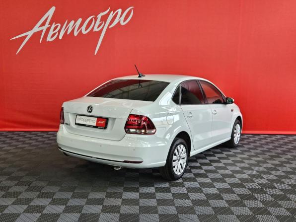 Volkswagen Polo V Рестайлинг с пробегом 2020 года, цена 1 125 000 рублей, 120754 км, седан, Автокод Объявления
