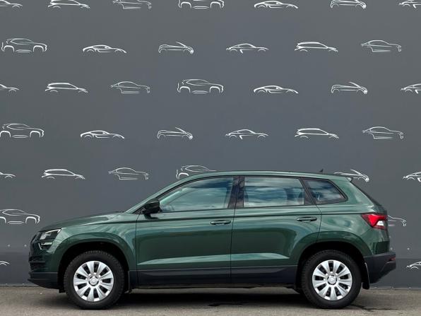 Skoda Karoq I с пробегом 2021 года, цена 2 550 600 рублей, 11679 км, внедорожник, Автокод Объявления