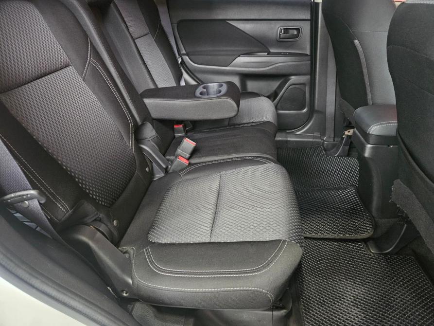 Mitsubishi Outlander III Рестайлинг 3 Вологда  - изображение 13