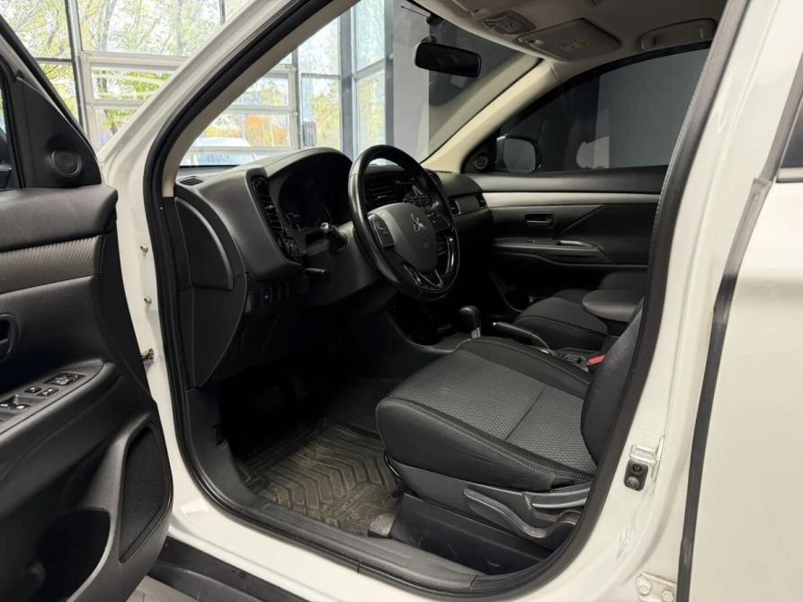 Mitsubishi Outlander III Рестайлинг 2 Москва  - изображение 14